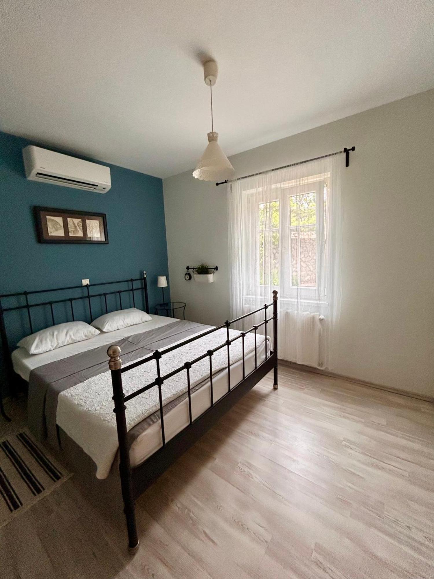 Apartment Barbina Kastelina สเวติยูไร ภายนอก รูปภาพ