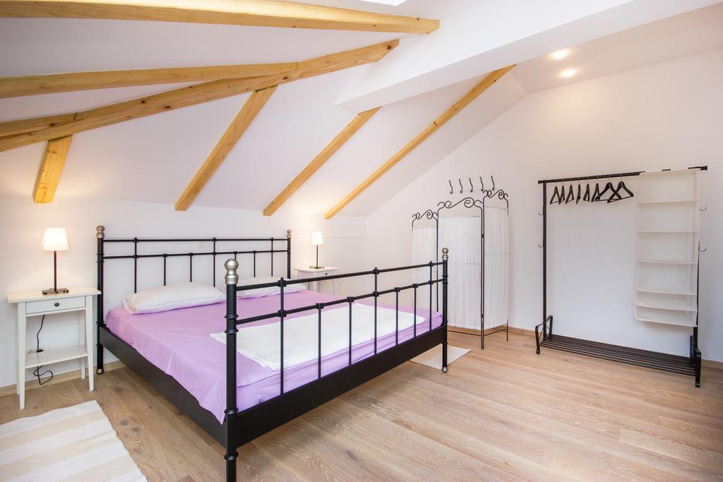 Apartment Barbina Kastelina สเวติยูไร ห้อง รูปภาพ