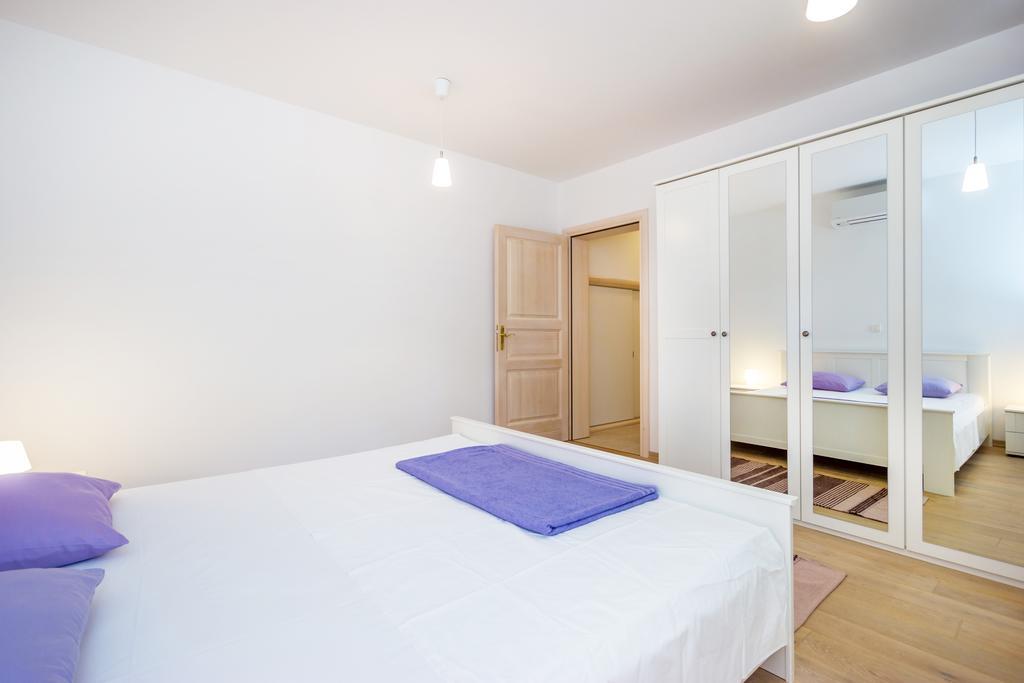 Apartment Barbina Kastelina สเวติยูไร ห้อง รูปภาพ