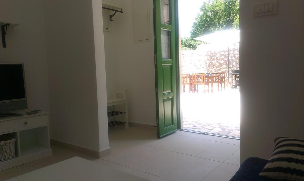 Apartment Barbina Kastelina สเวติยูไร ห้อง รูปภาพ